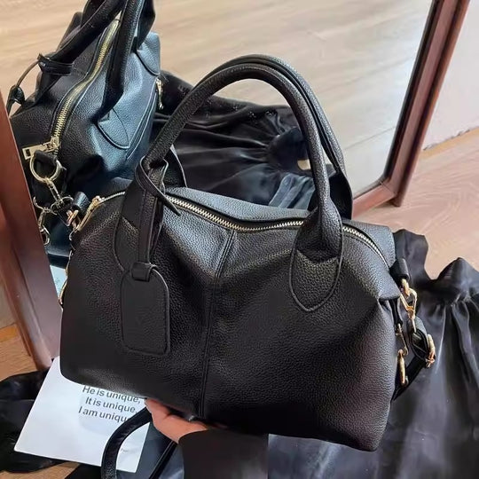 Damen Handtasche mit luxuriöser Textur und praktischem Umhängeriemen Nord Taschen