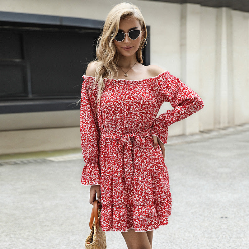 Damen schulterfreies Blumenkleid mit Carmenausschnitt, Taillenschnürung und Rüschensaum Nord Taschen