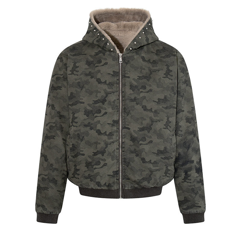 Damen gefütterte Camouflage-Bomberjacke mit Teddy-Innenfutter, Kapuze und Rippbündchen Nord Taschen