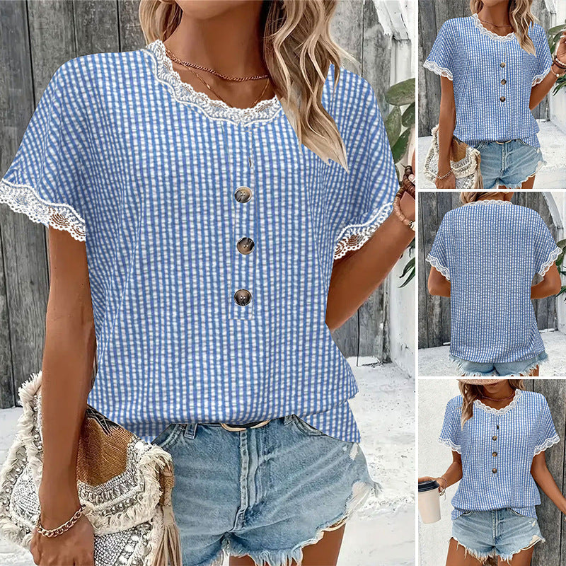 Damen nan kurzärmlige Vichykaro-Bluse mit Spitzenbesatz und dekorativer Knopfleiste