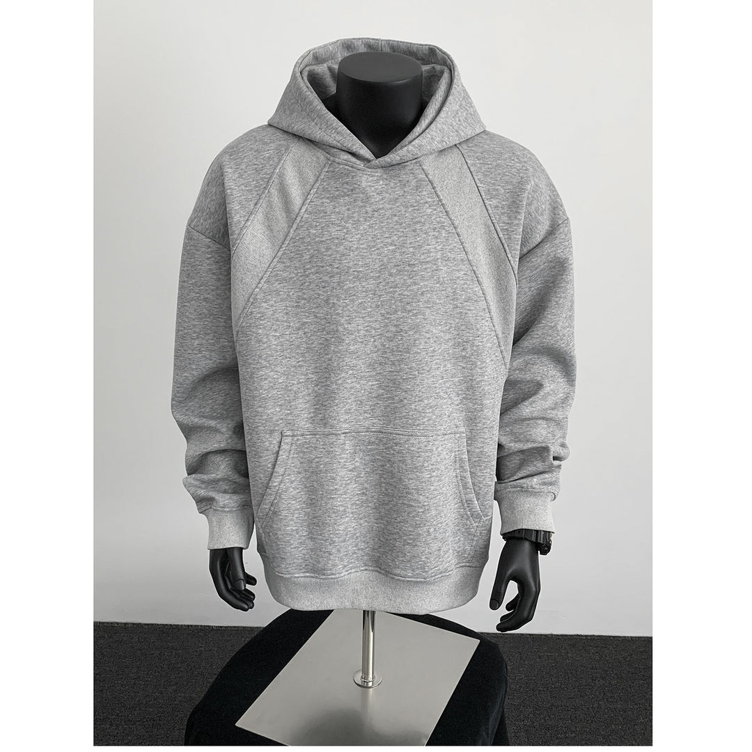 Herren Oversize-Kapuzenpullover mit diagonalem Einsatz und Kängurutasche Nord Taschen