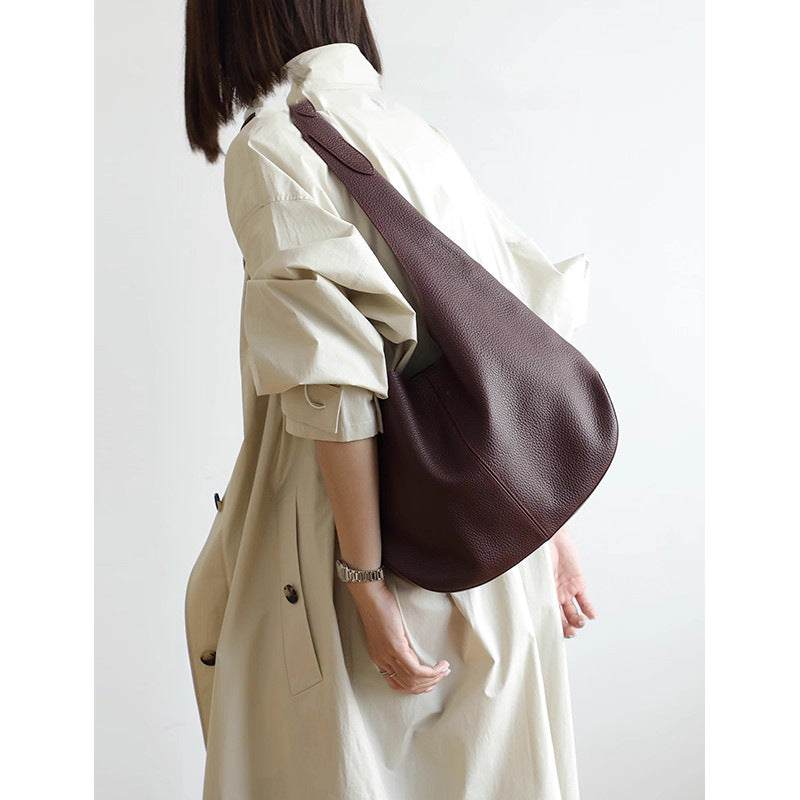 Damen Hobo-Tasche aus hochwertigem Kunstleder mit geschmeidiger Form Nord Taschen