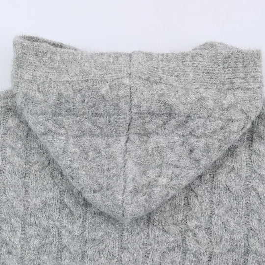 Damen Langgestrickter Kapuzen-Cardigan mit Zopfmuster und Knopfleiste Nord Taschen