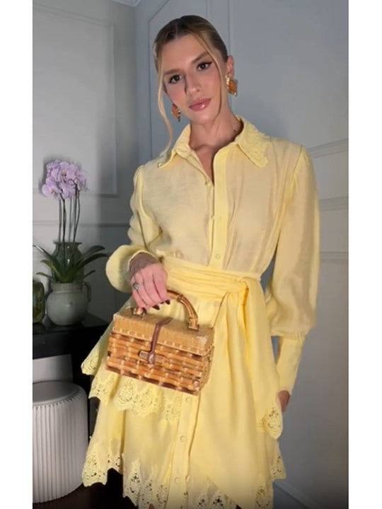 Damen Leichtes Hemdblusenkleid mit Broderie-Anglaise Saum und Wickelgürtel Nord Taschen