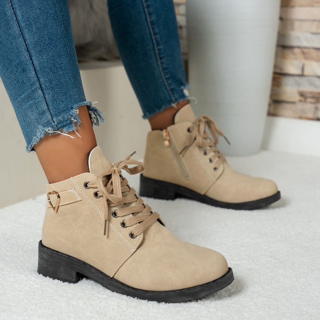 Damen Schnür-Ankleboots aus Veloursoptik mit niedrigem Blockabsatz und Herzdetail Nord Taschen