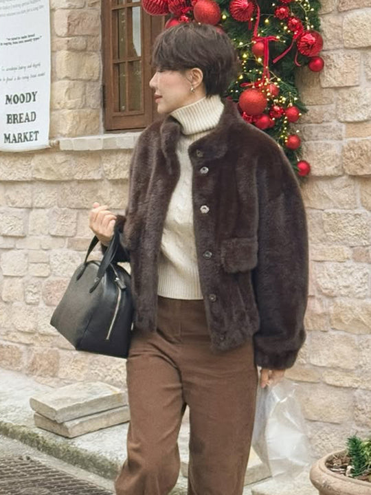 Damen Kurzjacke im Teddy‑Fauxfur mit Boxy‑Silhouette und aufgesetzter Tasche Nord Taschen