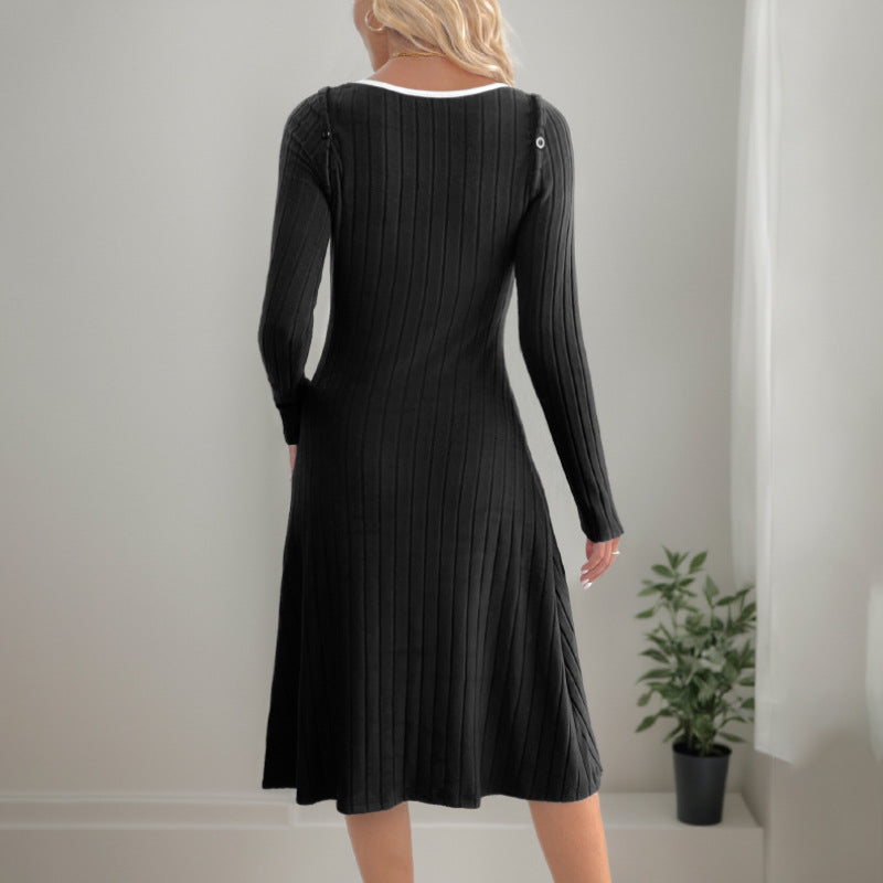 Damen Midikleid aus geripptem Feinstrick mit V-Ausschnitt, Schulter-Cutouts und seitlichem Schlitz Nord Taschen