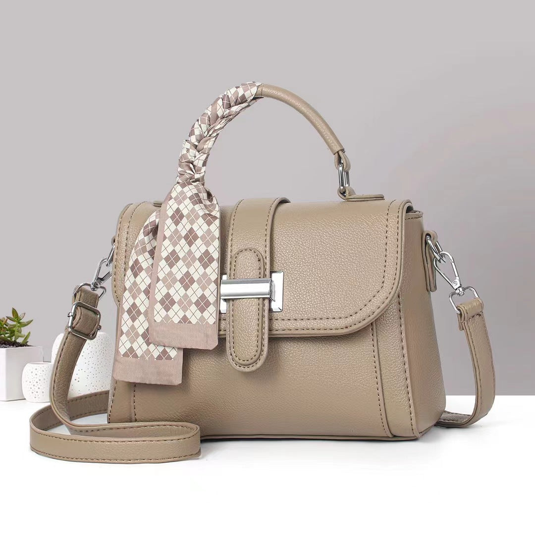 Damen modische Handtasche mit geflochtenem Griff und abnehmbarem Schal Nord Taschen