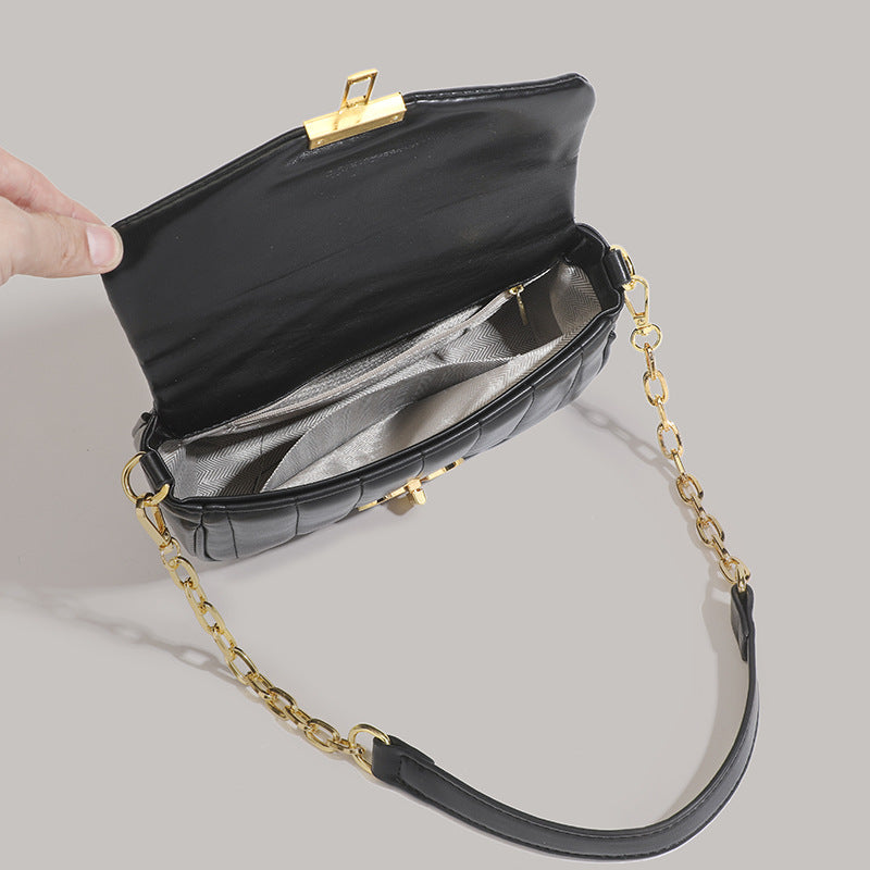 Damen Umhängetasche mit eleganter Steppung und luxuriösem Kettenverschluss Nord Taschen