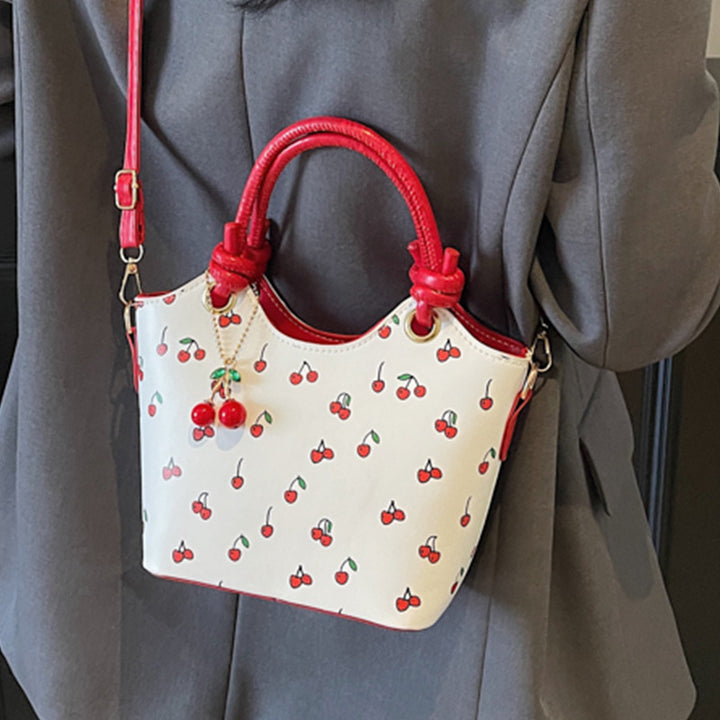 Damen Handtasche mit charmantem Kirschdesign und eleganten Details Nord Taschen