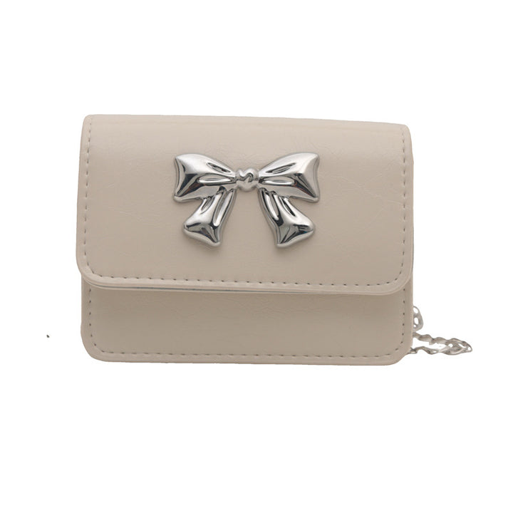 Damen Clutch mit zauberhaftem Schleifendetail und edlem Kettenriemen Nord Taschen