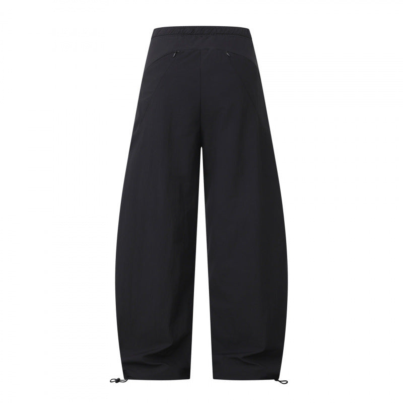 Damen Weite Cargo-Hose mit Tunnelzugbund, integriertem Webgürtel und verstellbaren Kordelabschlüssen Nord Taschen