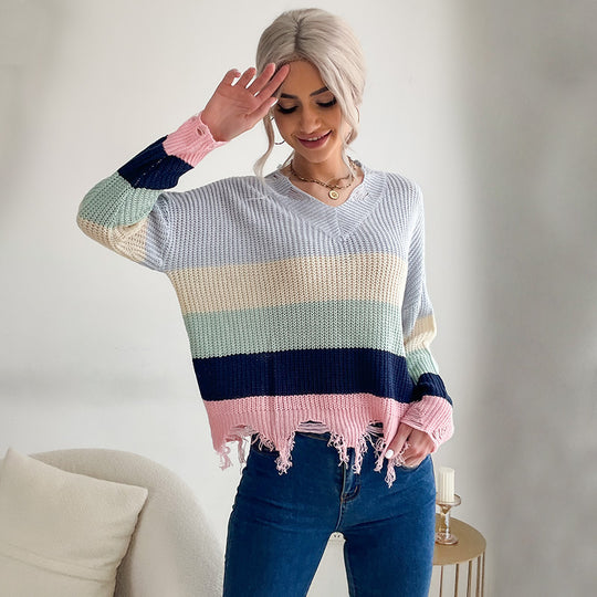 Damen Oversize V-Ausschnitt Strickpullover mit Streifendessin und ausgefranstem Saum Nord Taschen