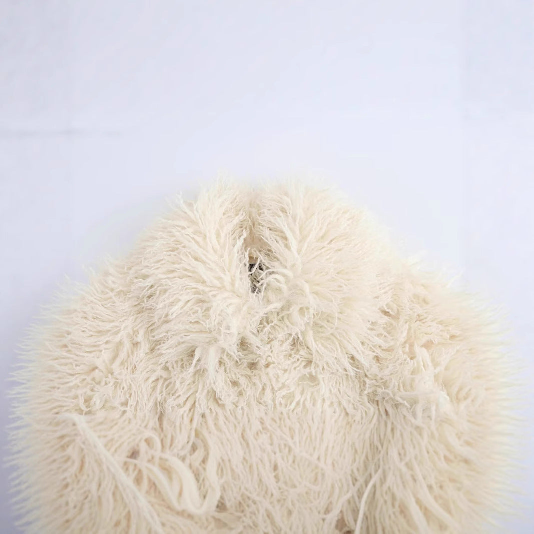 Damen Kurze shaggy Kunstpelzjacke mit Kapuze und hochfloriger Textur Nord Taschen