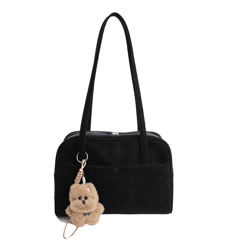 Damen elegante Handtasche mit charmantem Teddy-Anhänger Nord Taschen