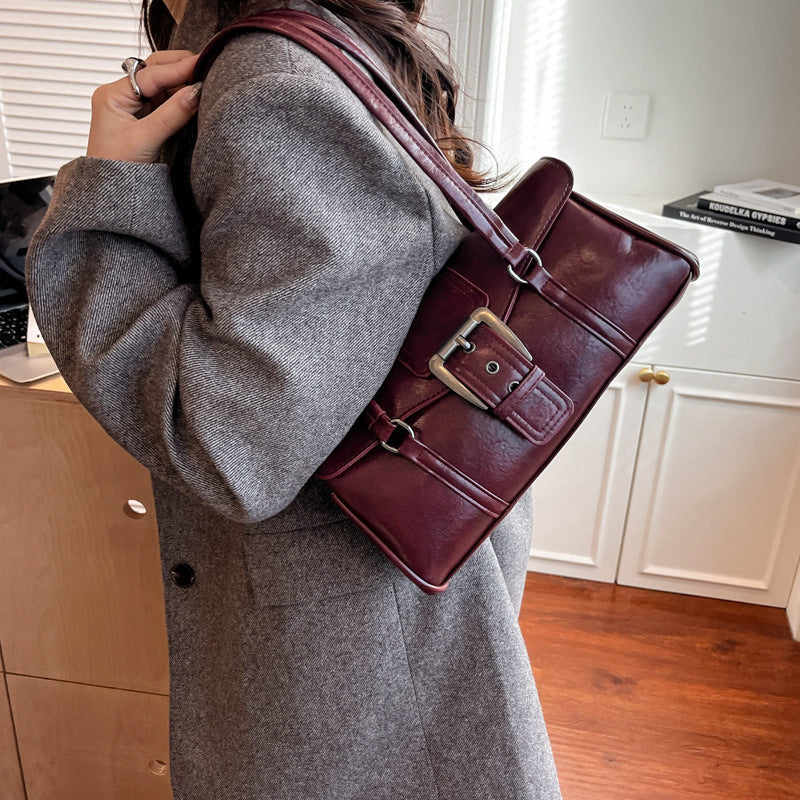 Damen elegante Handtasche mit praktischem Tragegriff Nord Taschen