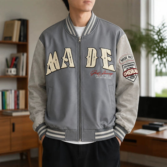 Herren Collegejacke im Letterman‑Style mit Kunstlederkörper und Veloursärmeln Nord Taschen