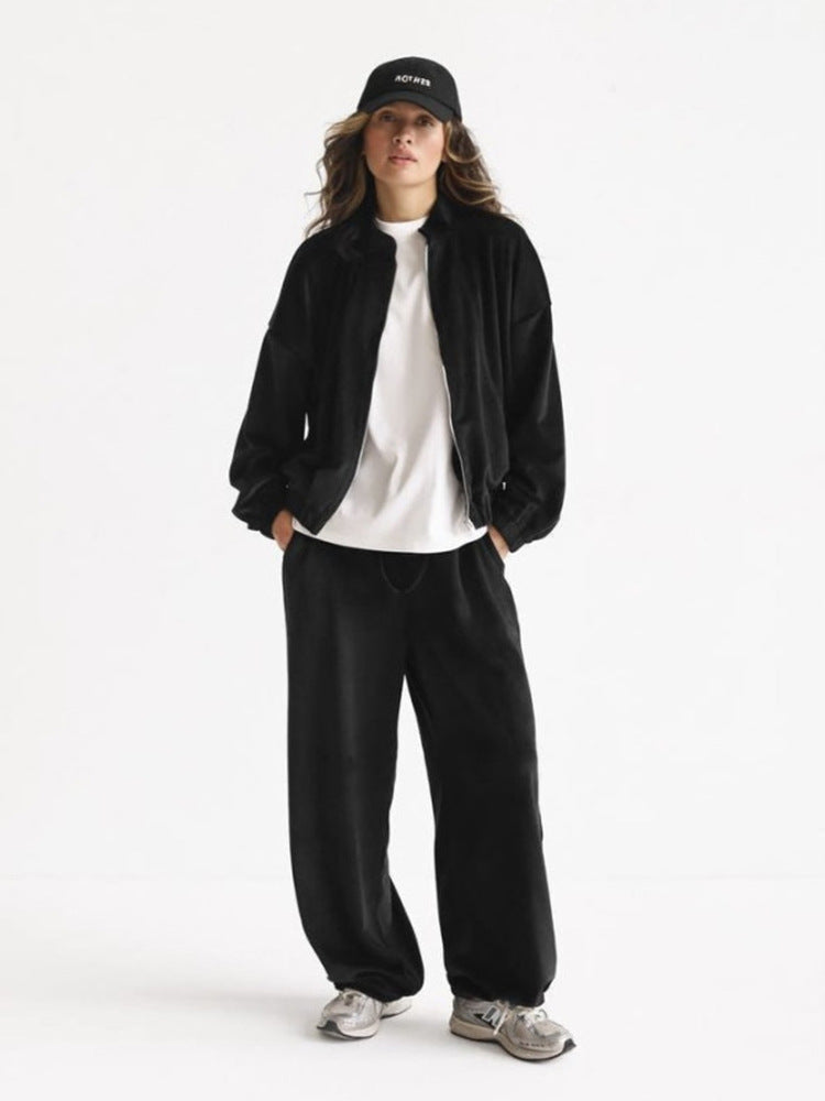 Damen ausgestelltes Velours-Jogginganzug-Set mit kurzer Reißverschlussjacke und hochtaillierter Kordelhose Nord Taschen