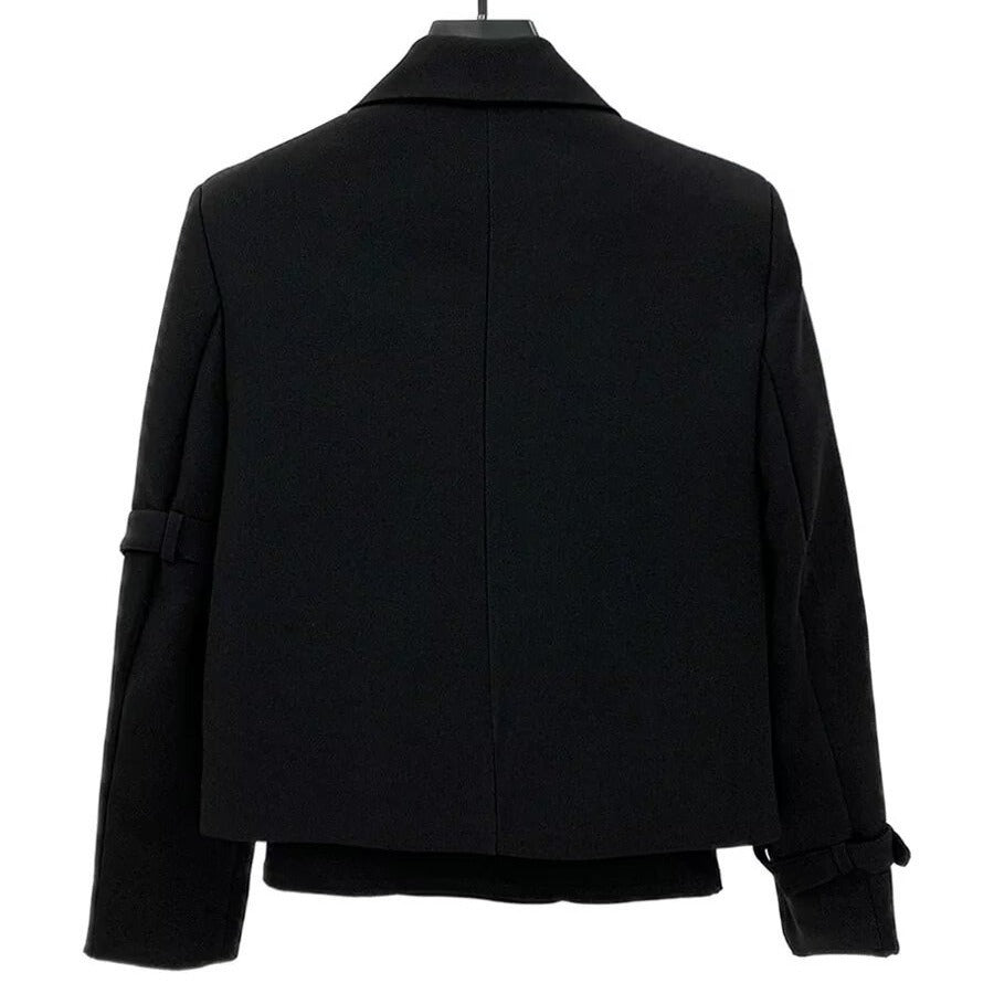 Damen Kurzer Doppelreiher-Blazer mit Nietenbesatz und Schnallenärmeln Nord Taschen