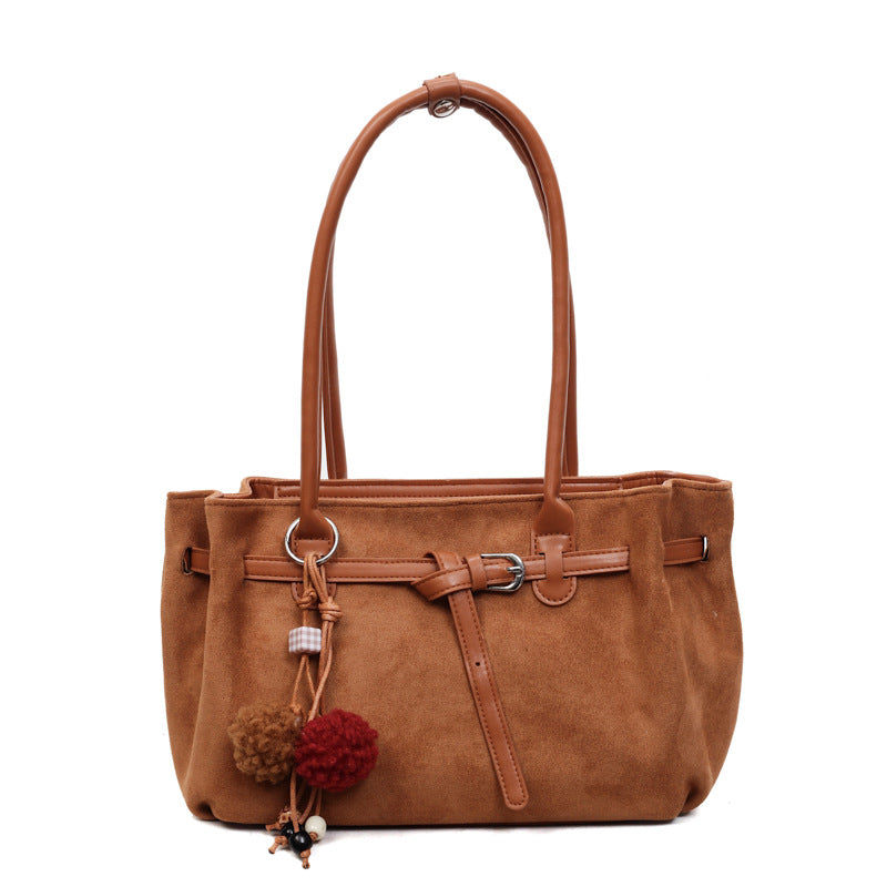 Damen modische Handtasche mit verspieltem Anhänger Nord Taschen