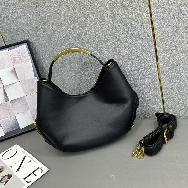 Damen Handtasche mit elegantem Goldgriff Nord Taschen