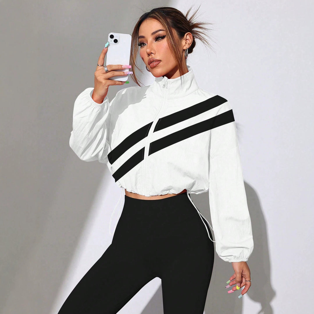 Damen Cropped Windbreaker mit Stehkragen, Reißverschluss und Kordelzugtaillierung Nord Taschen