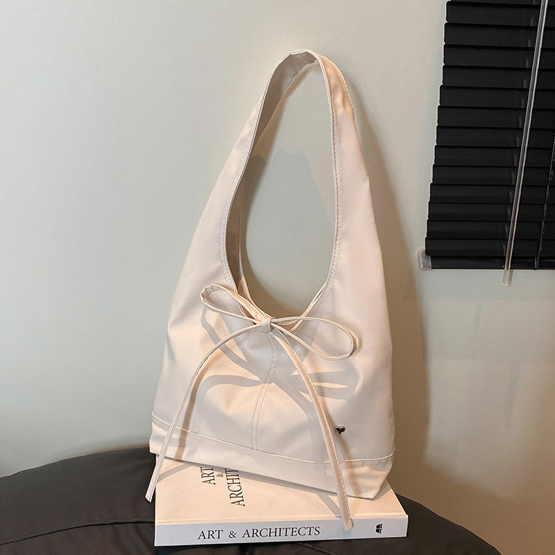 Damen schicke Handtasche mit strukturiertem Design Nord Taschen
