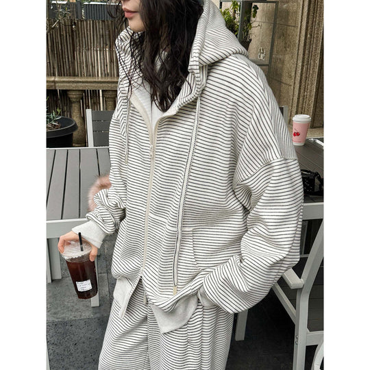 Damen Oversize Kapuzenjacke mit Reißverschluss und feinem Streifenmuster Nord Taschen