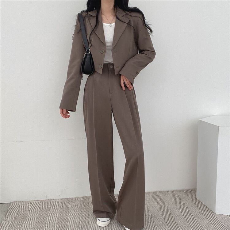 Damen Trendiger Kurzblazer Nord Taschen