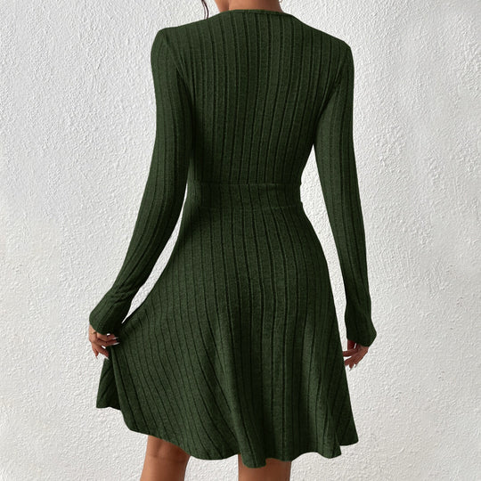 Damen figurschmeichelndes geripptes Wickel-Strickkleid mit tailliertem Bund und ausgestelltem Rock Nord Taschen