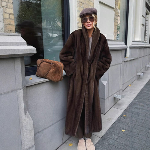 Damen Langer Kunstfellmantel mit Stehkragen und Oversize-Passform Nord Taschen