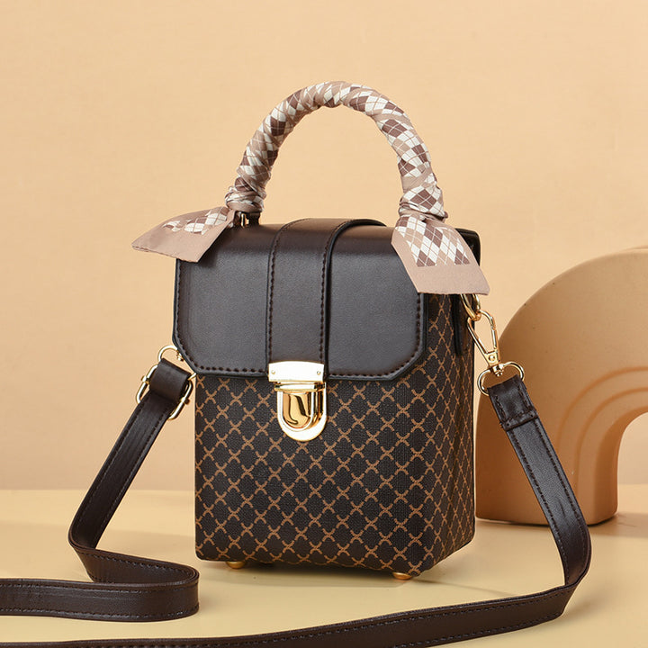 Damen modische Handtasche mit schickem Tragegriff Nord Taschen