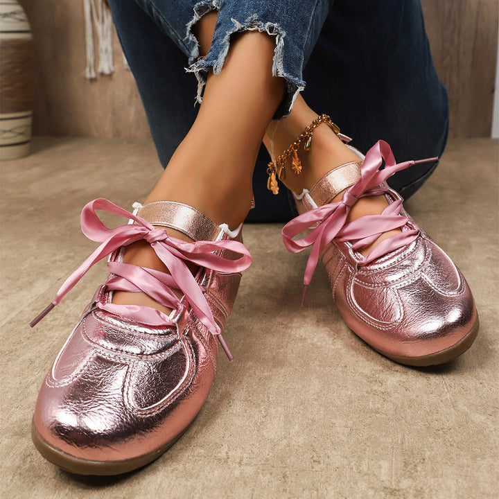 Damen Sportliche Sneaker mit glänzendem Metallic-Obermaterial und bequemer Schnürung