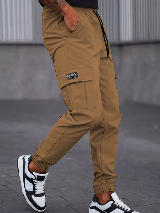 Herren Cargo-Jogginghose mit Tunnelzug, tapered Schnitt & aufgesetzten Klappentaschen Nord Taschen