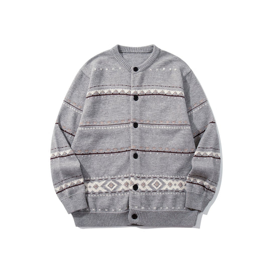 Unisex Strukturierte Jacquard-Strickjacke mit Rundhalsausschnitt, Oversize-Passform und Knopfleiste Nord Taschen