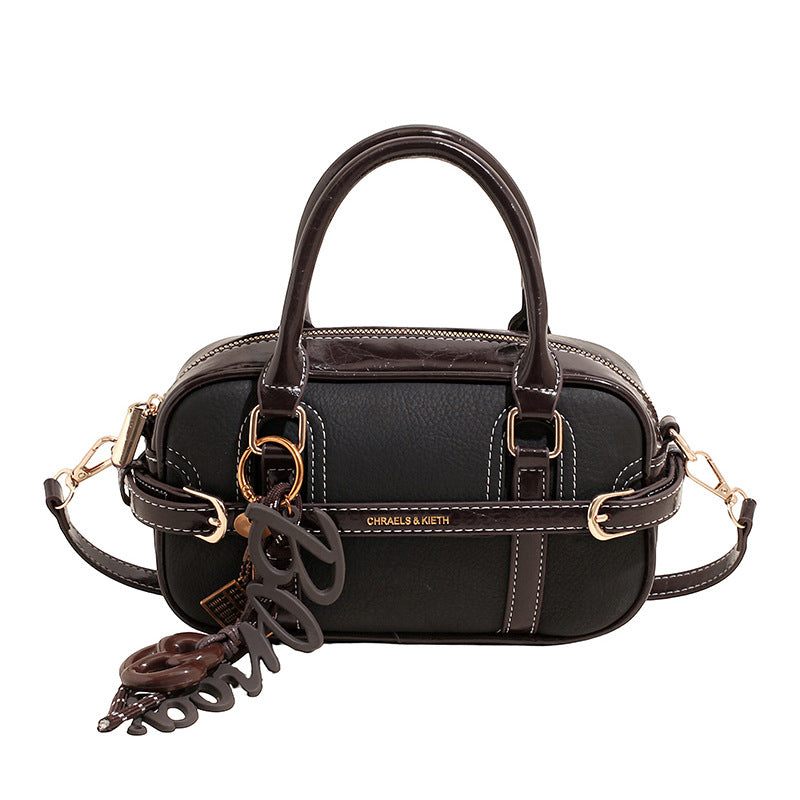 Damenhandtasche mit abnehmbarem Schultergurt und eleganten Details Nord Taschen