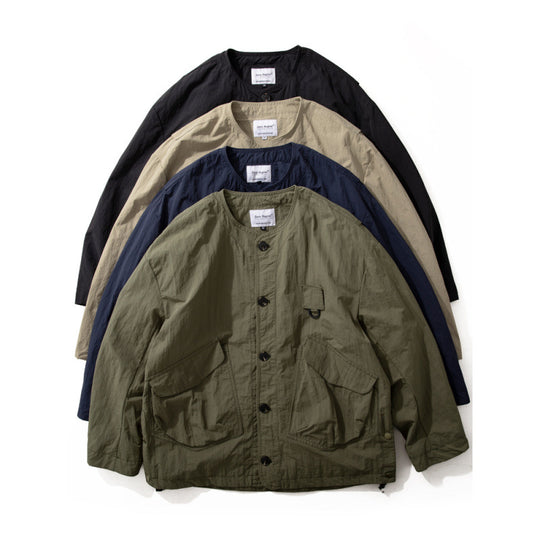 Herren Kragenlose Utility-Fieldjacke mit Pattentaschen und Kordelzug Nord Taschen