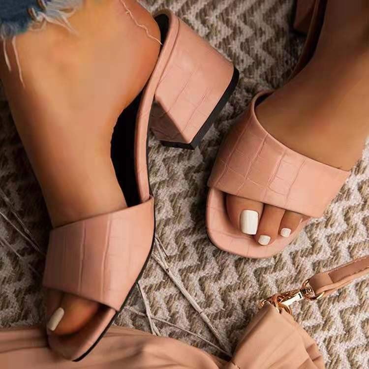 Damen elegante Blockabsatz-Sandalen mit zeitlosem Krokodilleder-Riemen