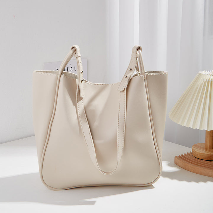 Damen Hobo-Tasche aus hochwertigem Kunstleder mit verstellbarem Schulterriemen Nord Taschen