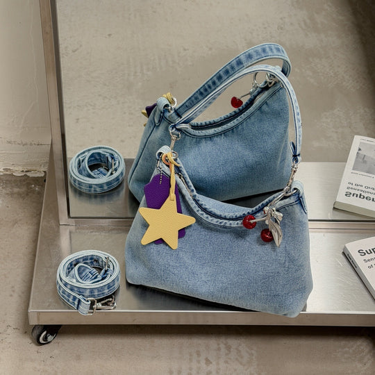 Damen lässige Hobo-Tasche aus veganem Denim mit charmanten Anhängern Nord Taschen