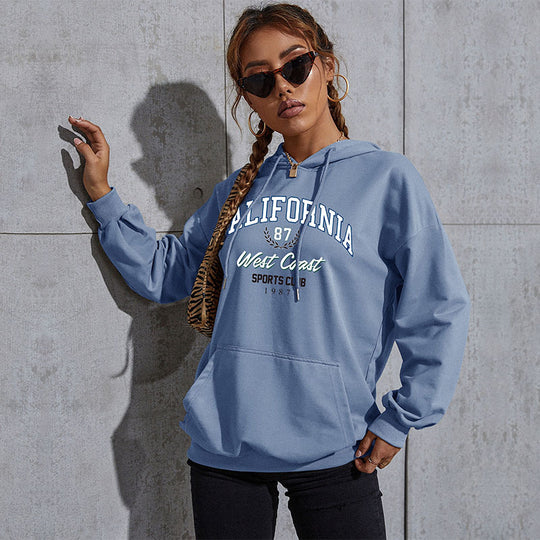 Damen Relaxed-Fit Hoodie mit Collegestyle-Frontprint und Kängurutasche Nord Taschen