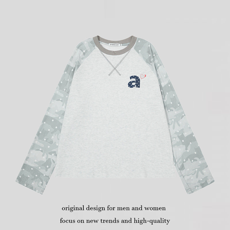 Damen Langarmshirt mit Raglanärmeln, Camouflage-Print und Herz-Initiale Nord Taschen