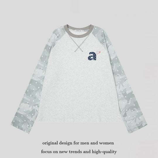 Damen Langarmshirt mit Raglanärmeln, Camouflage-Print und Herz-Initiale Nord Taschen