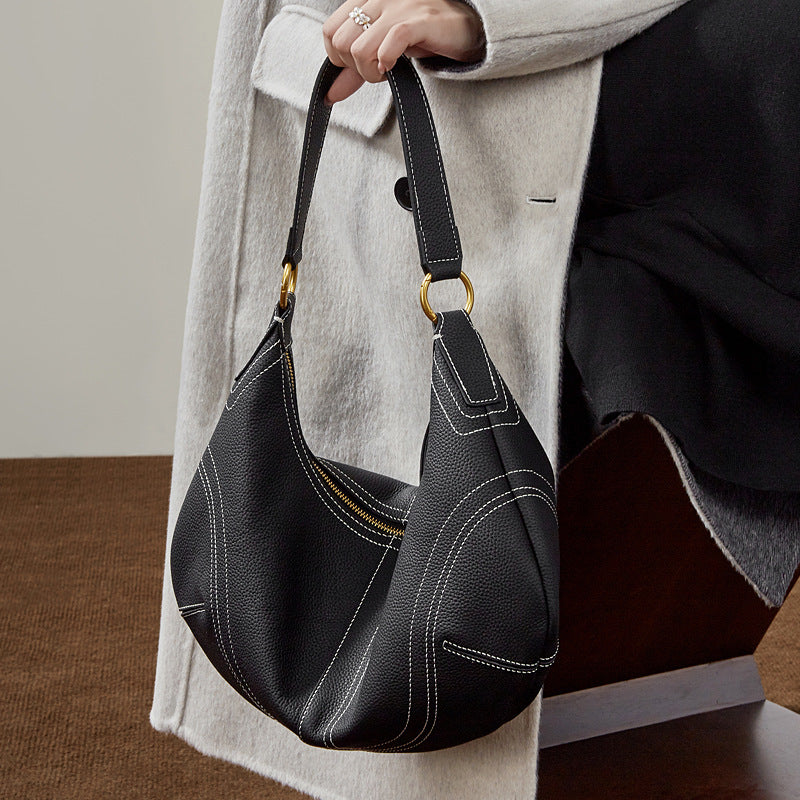Damen Hobo-Tasche mit innovativer Form und hochwertiger Lederverarbeitung Nord Taschen