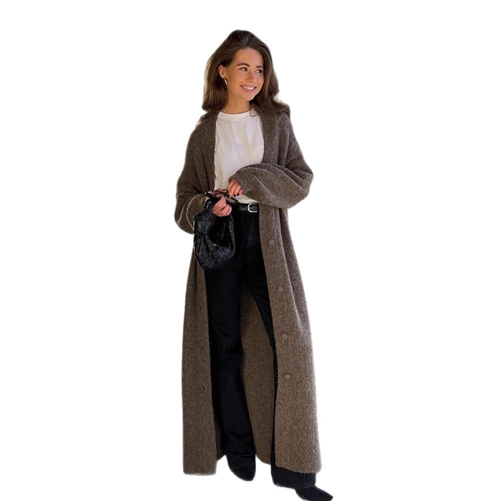 Damen Maxilanger Strickmantel in Mohairoptik mit verdeckter Knopfleiste und weiter Silhouette Nord Taschen