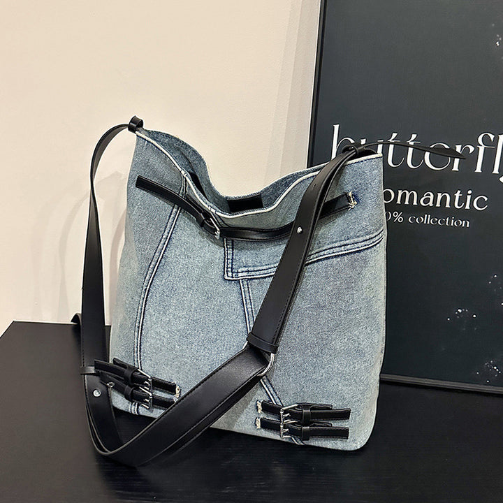 Damen Hobo-Tasche aus hochwertigem Denim mit eleganten Details Nord Taschen