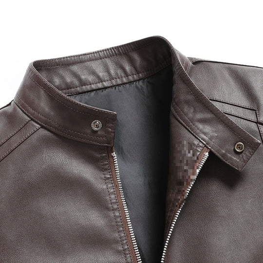 Herren Elegante Slim-Fit Lederimitat‑Jacke mit Stehkragen & Zwei-Wege‑Reißverschluss Nord Taschen