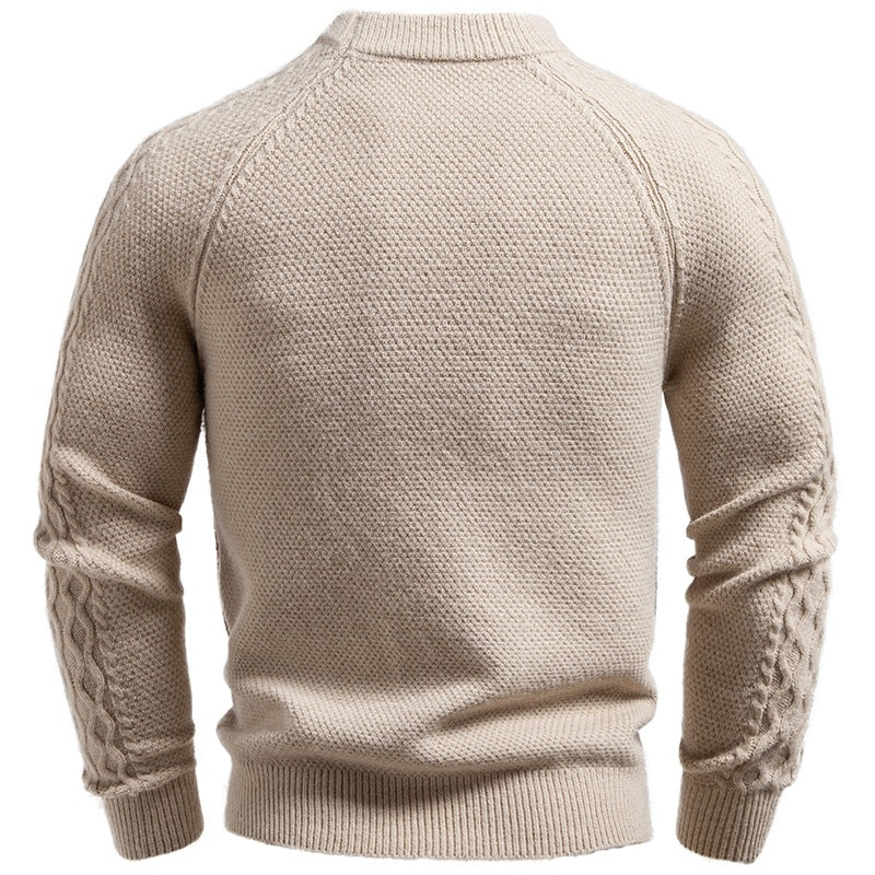 Herren Pullover aus Strukturstrick mit Rundhals, aufgesetzter Brusttasche und Zopfmuster-Ärmeln Nord Taschen