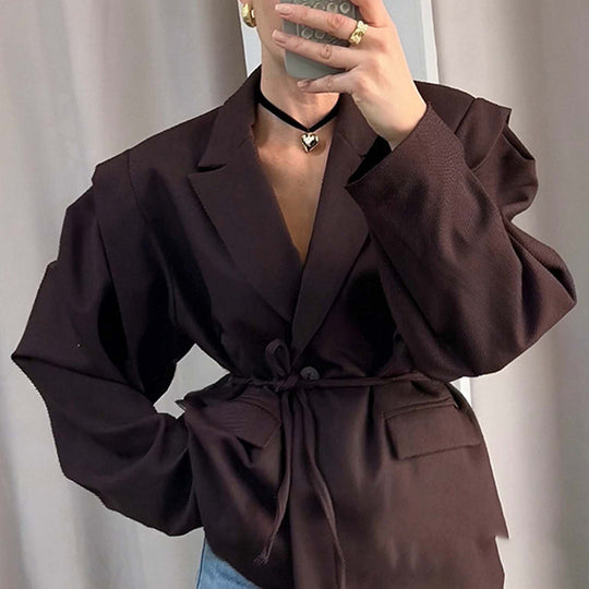 Damen Taillierter Wickelblazer mit Schulterpolstern und Bindegürtel Nord Taschen
