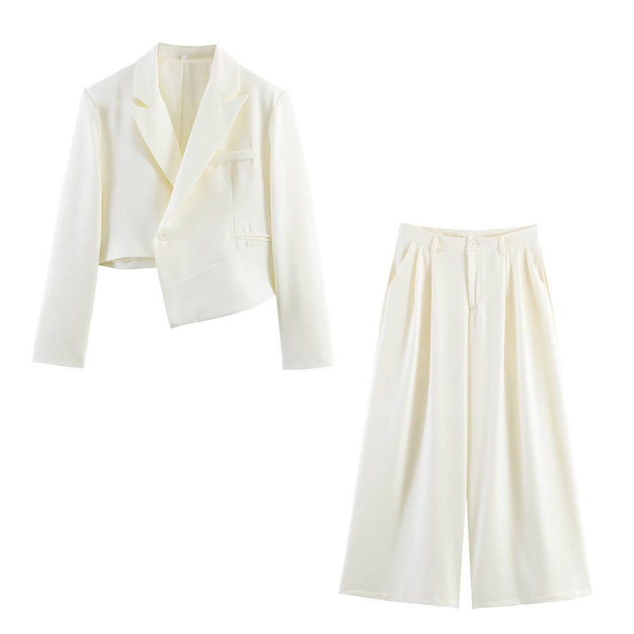 Damen Asymmetrischer Cropped-Blazer mit schräger Saumlinie und Reverskragen Nord Taschen